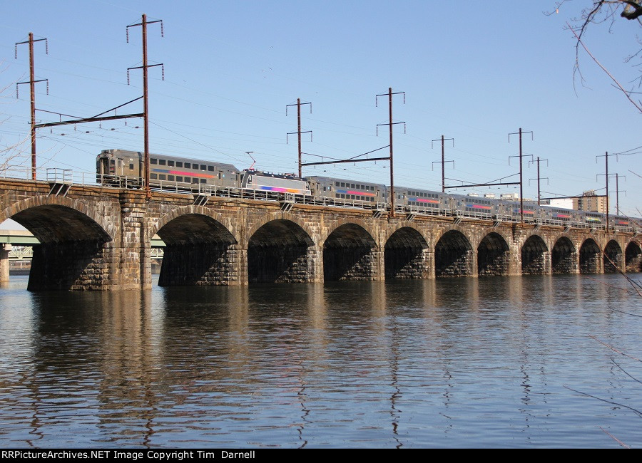 NJT 4619